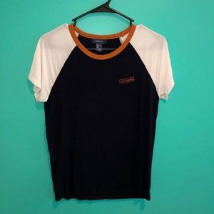 trendy “Los Angeles” baseball tee!